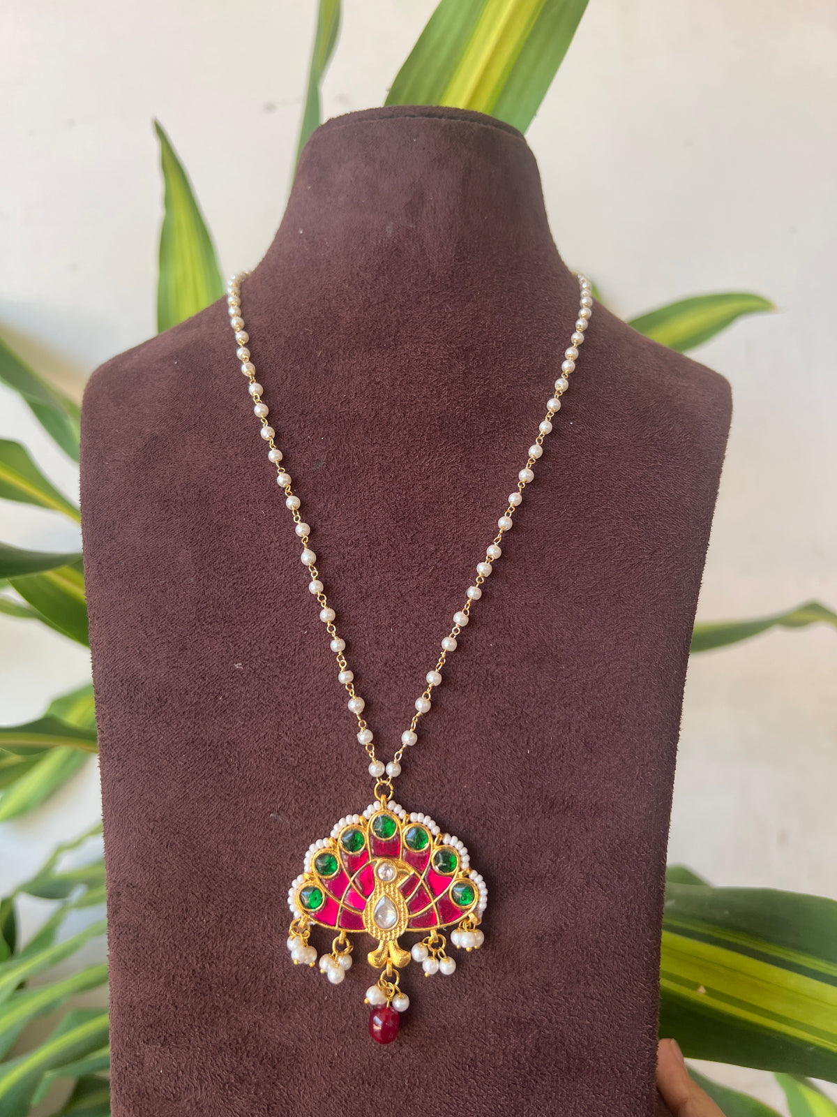 Gold Polish necklace