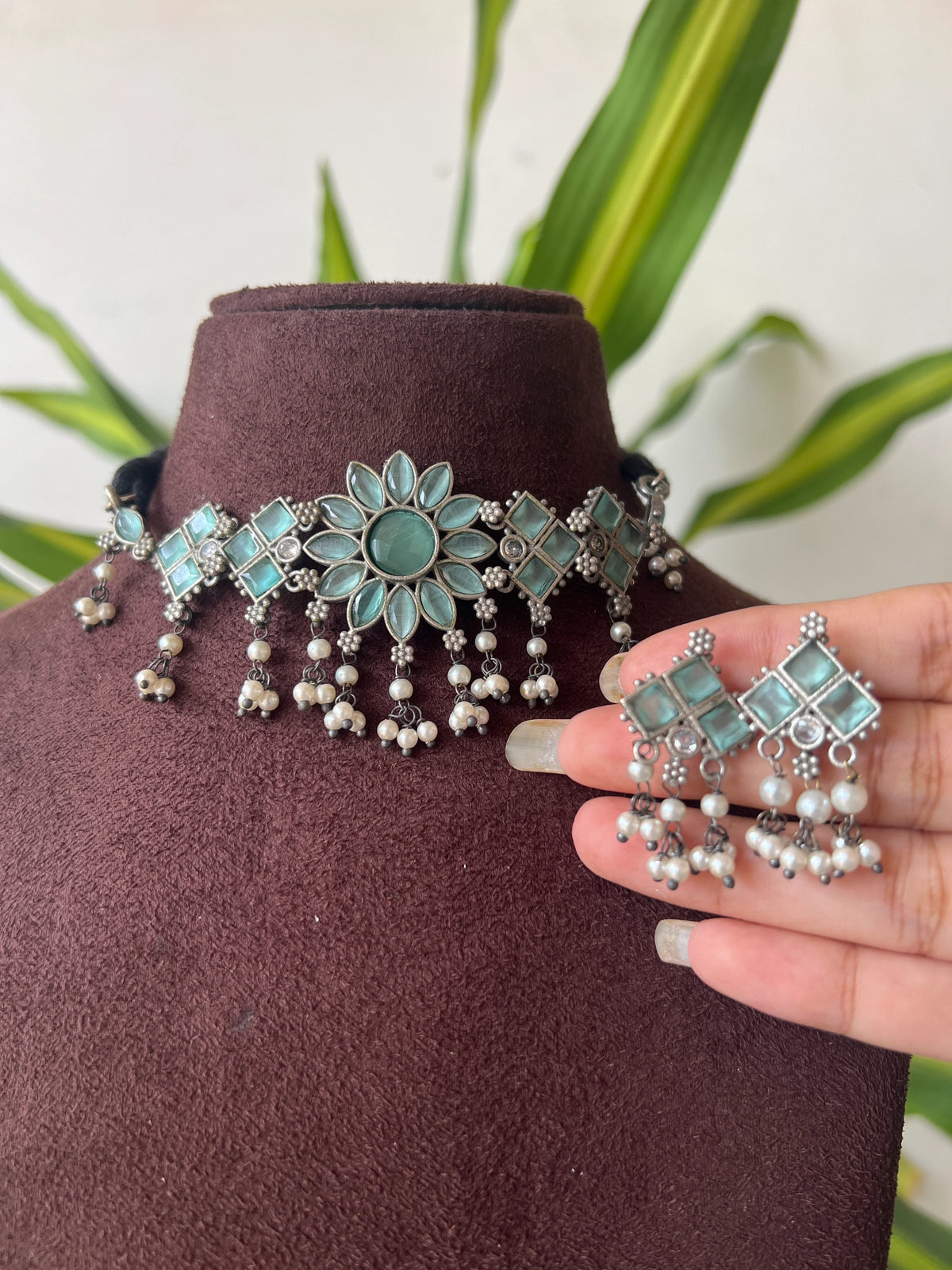 Oxidised necklace set