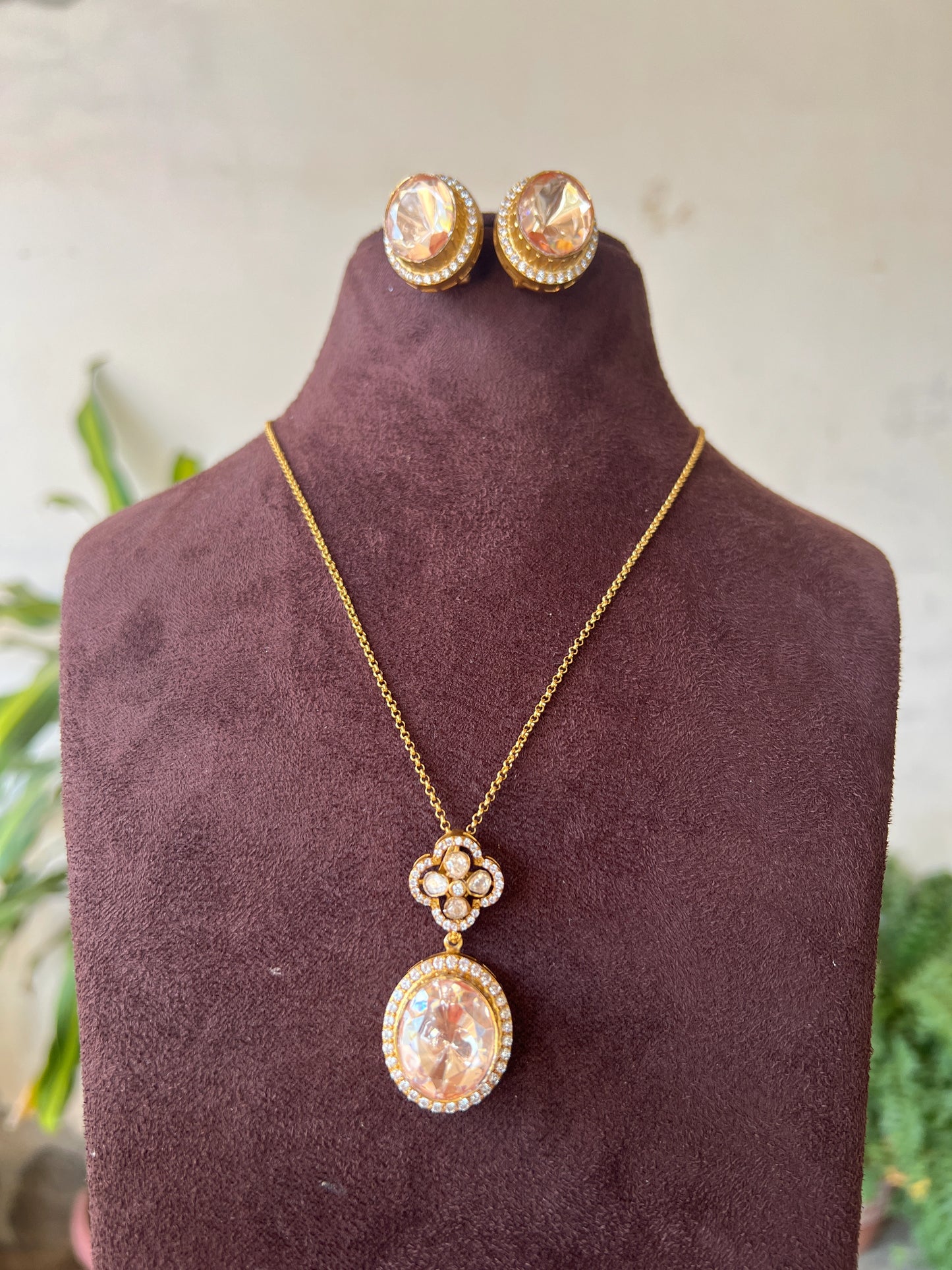 Polki pendant set