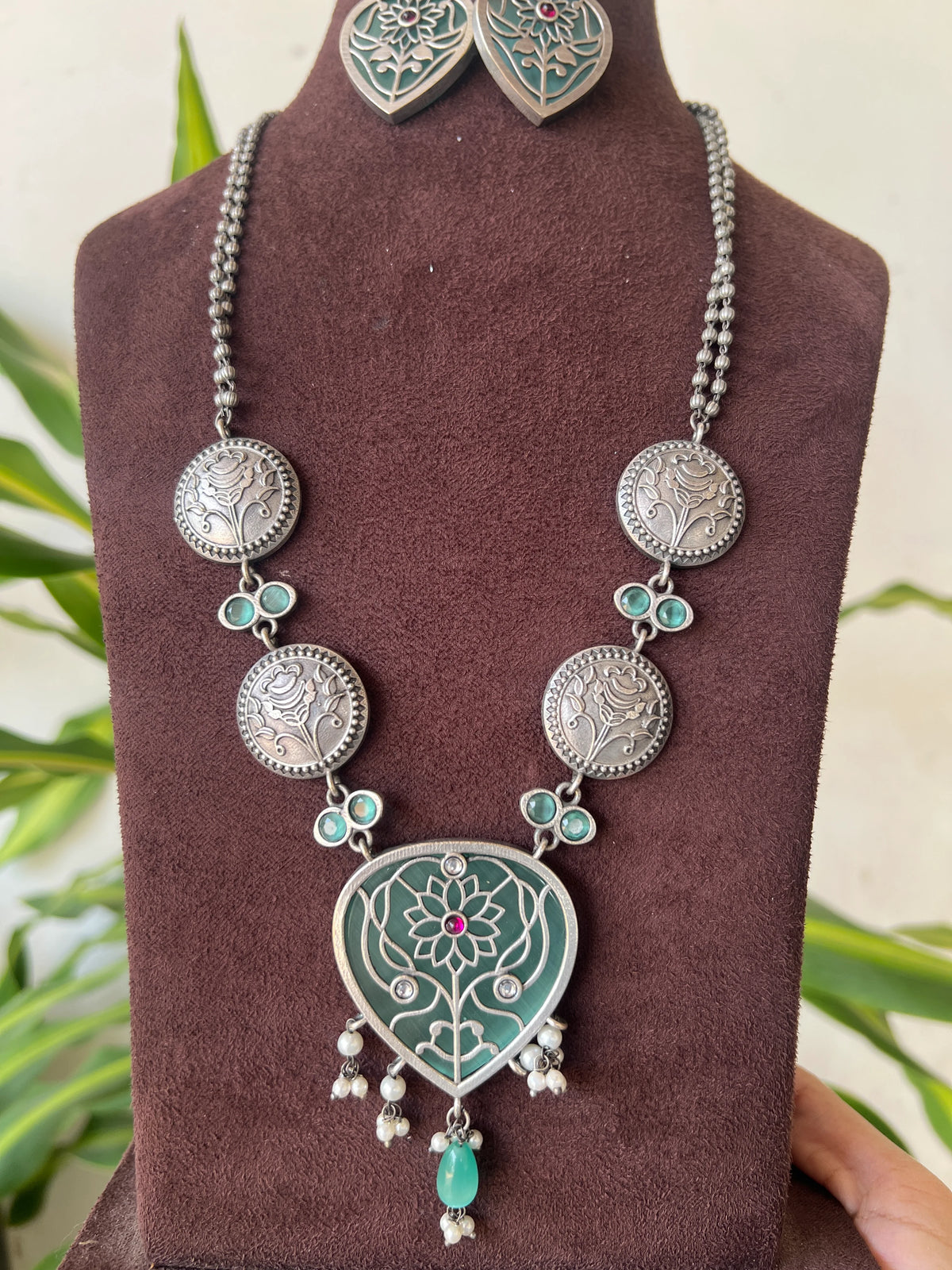 Oxidised necklace set