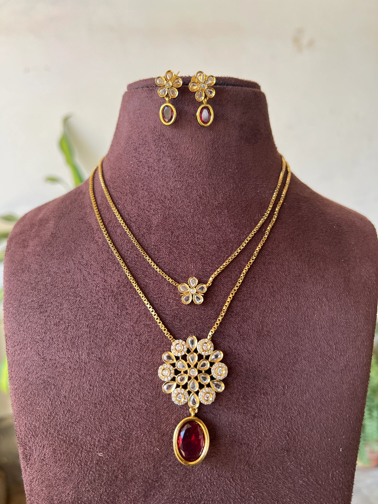 Multi layer set