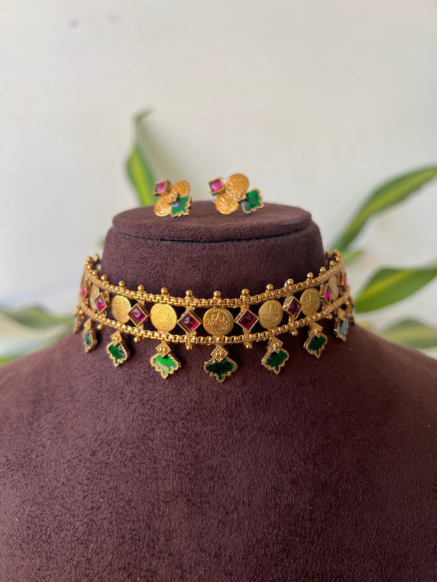 Kaasu choker set