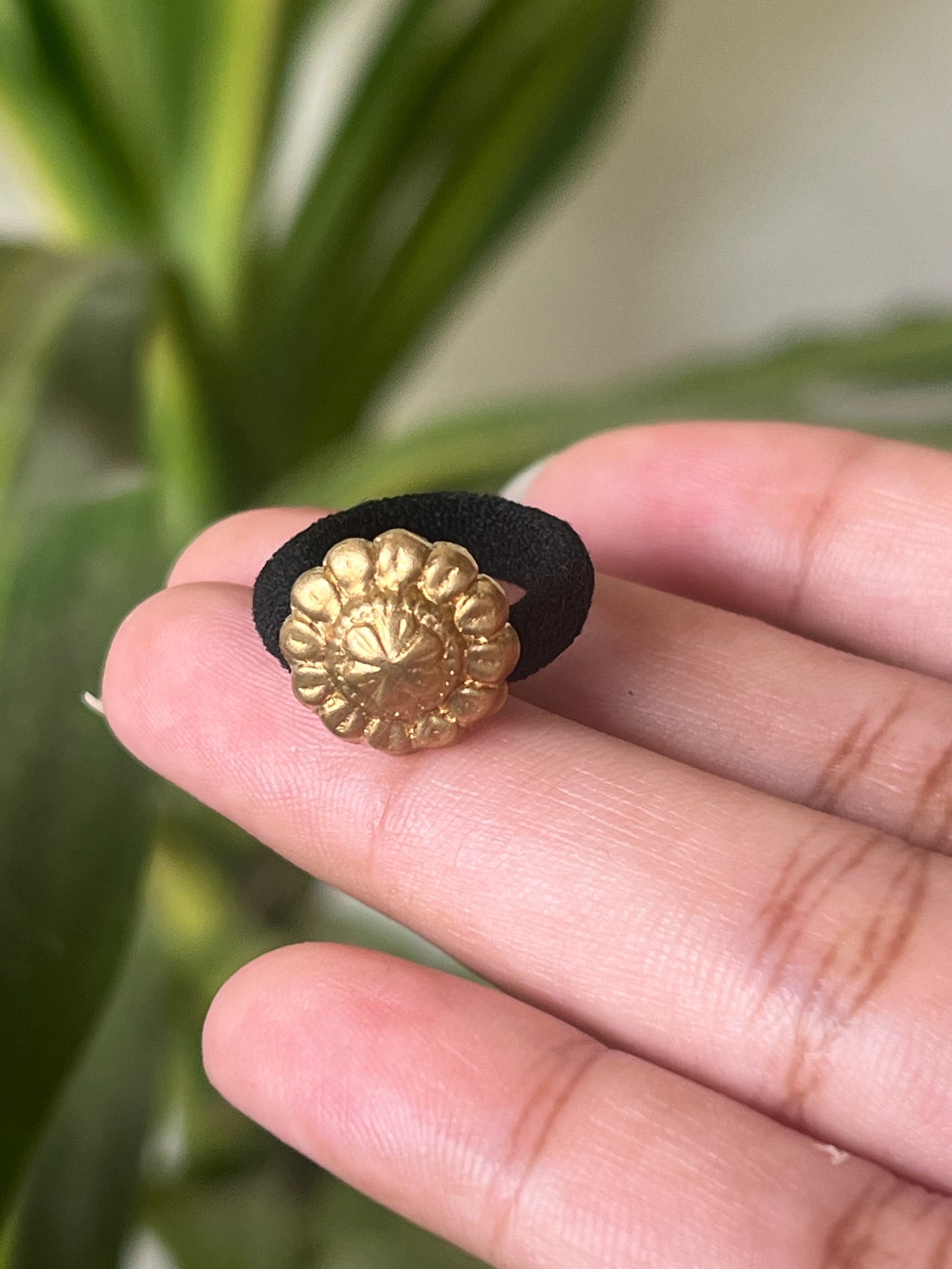 Brass flower hair band