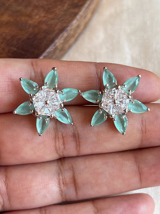 Mint stone studs