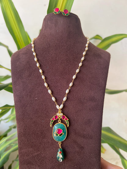 kundhan fusion necklace set
