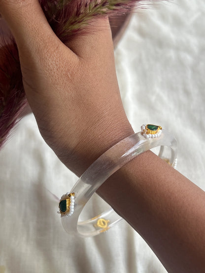 Transparent Resin kundhan bangle (green)