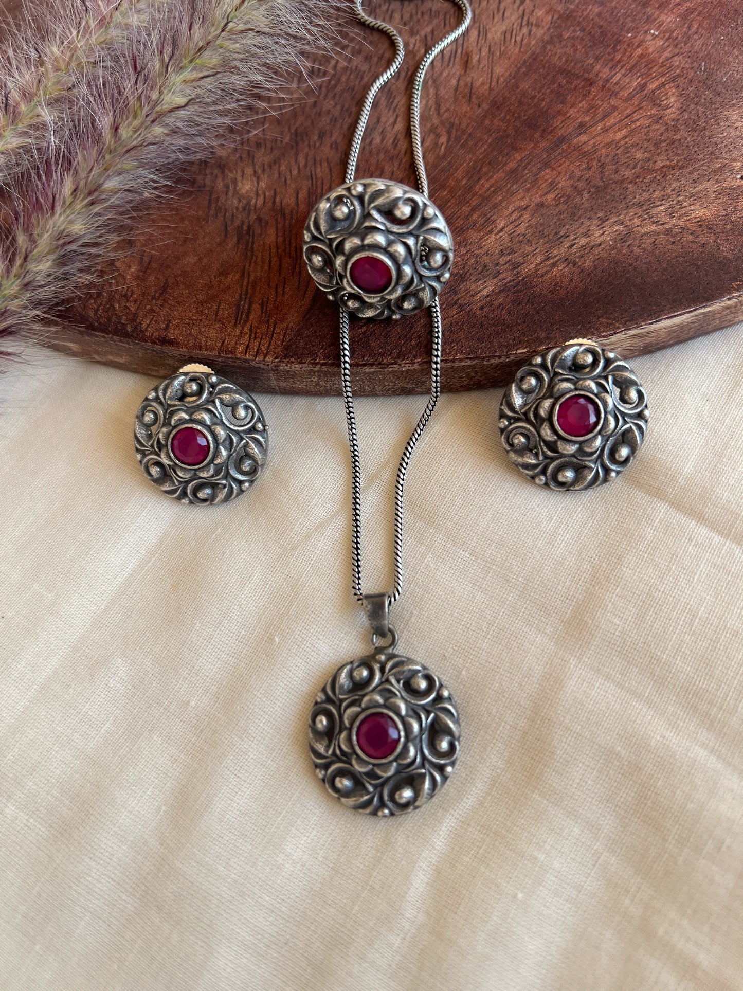 pendant set