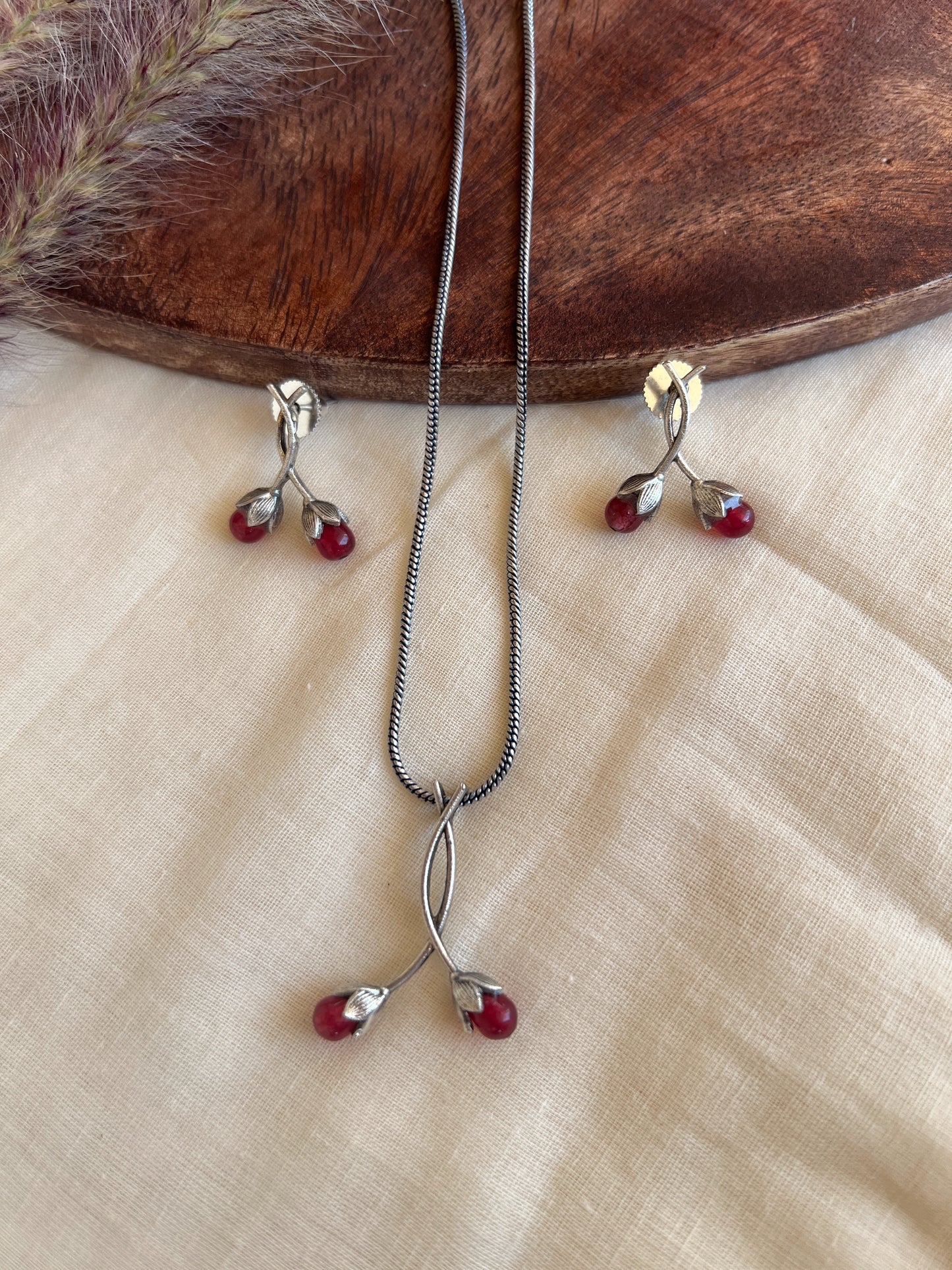 pendant set