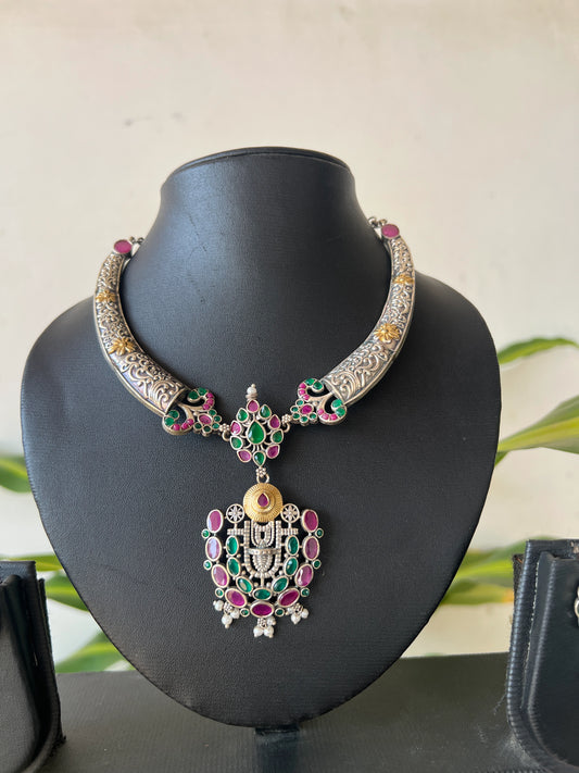 Dual tone necklace
