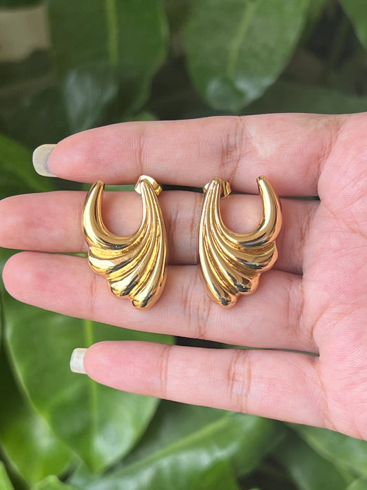 Gold earrings
