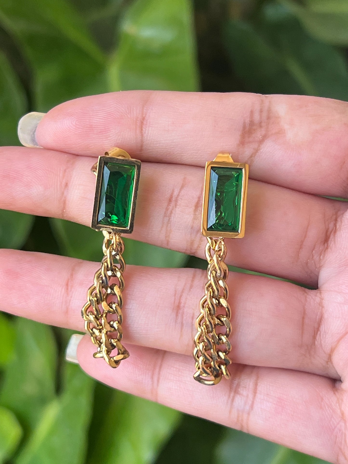 Green stone chain earrings