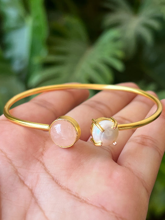 Stone bracelet