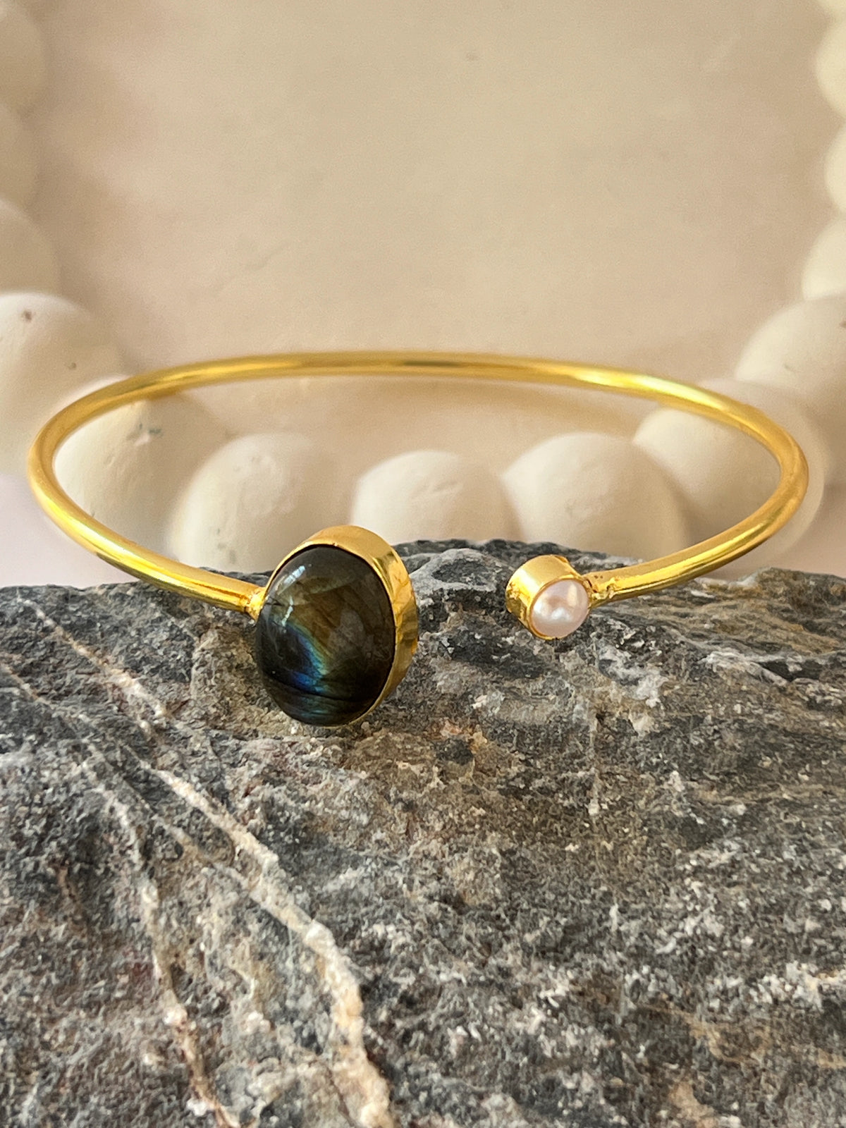 Stone bracelet