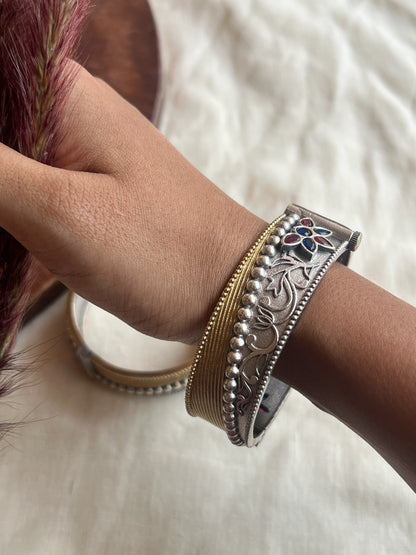 Dual tone bangles