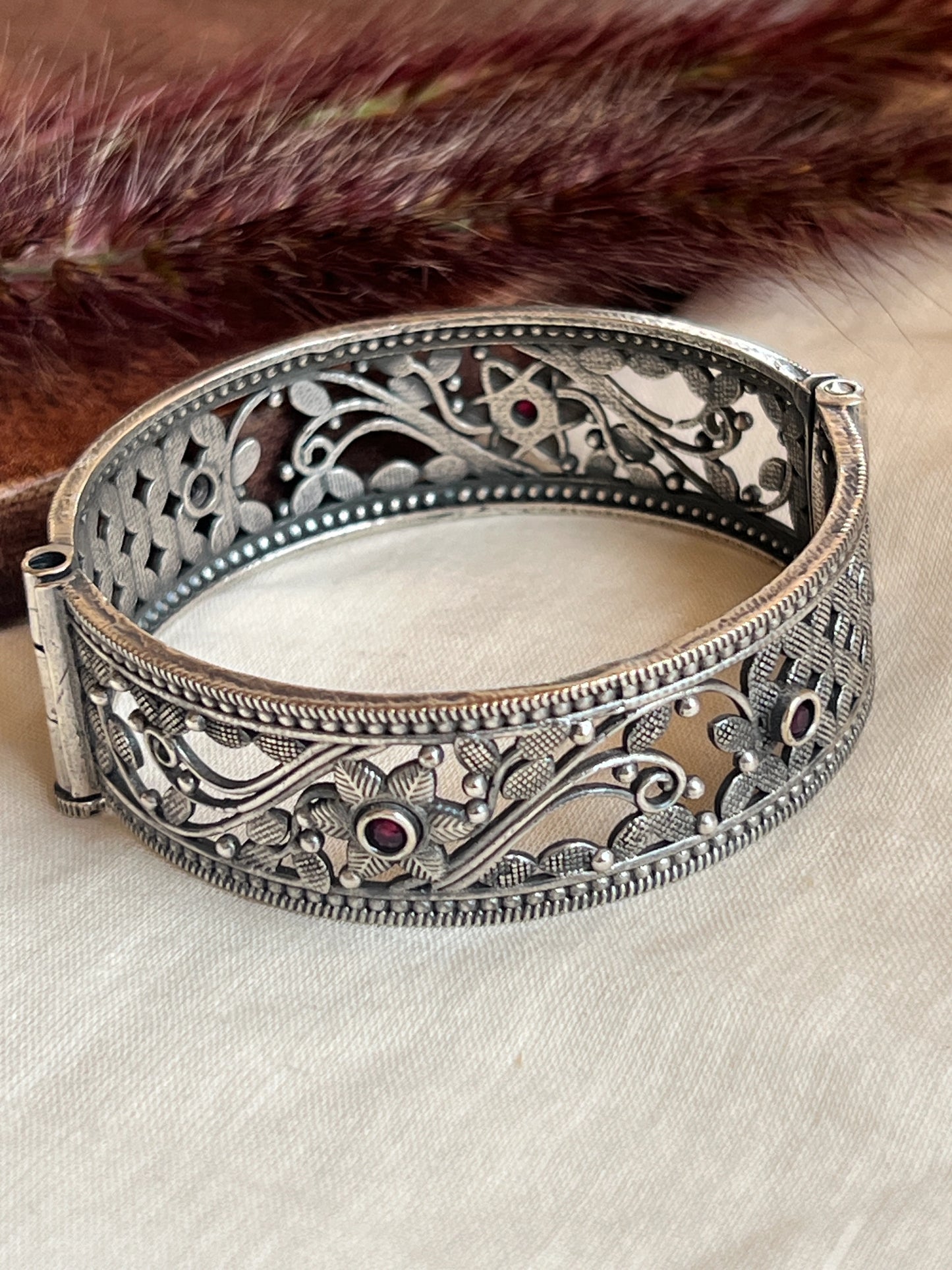 Oxidised bangles (red)
