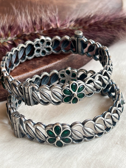 Oxidised bangles (green)