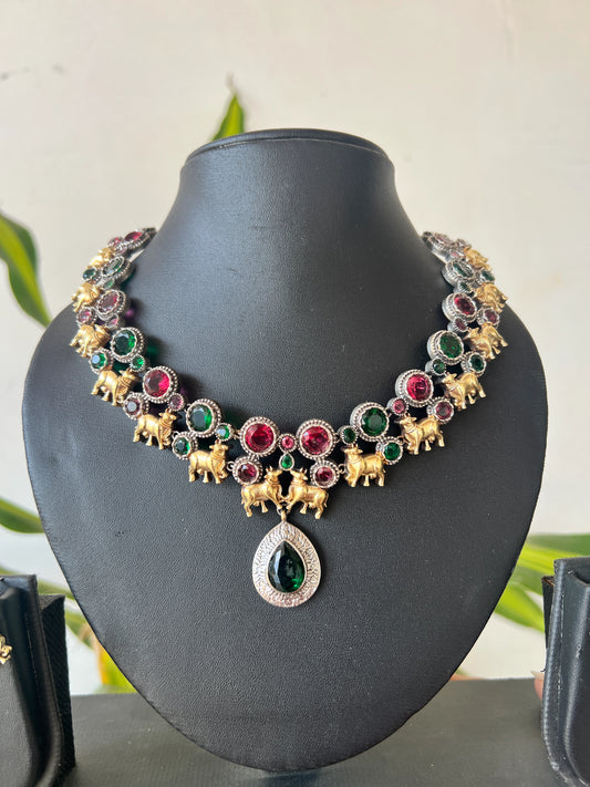 Dual tone necklace