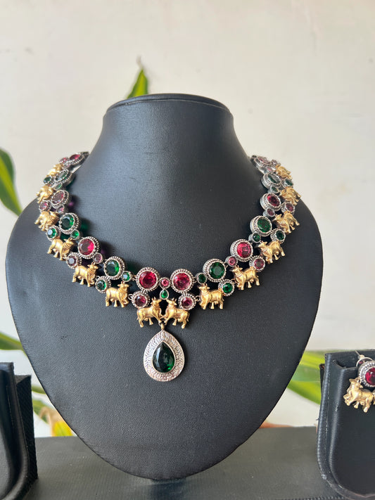 Dual tone necklace