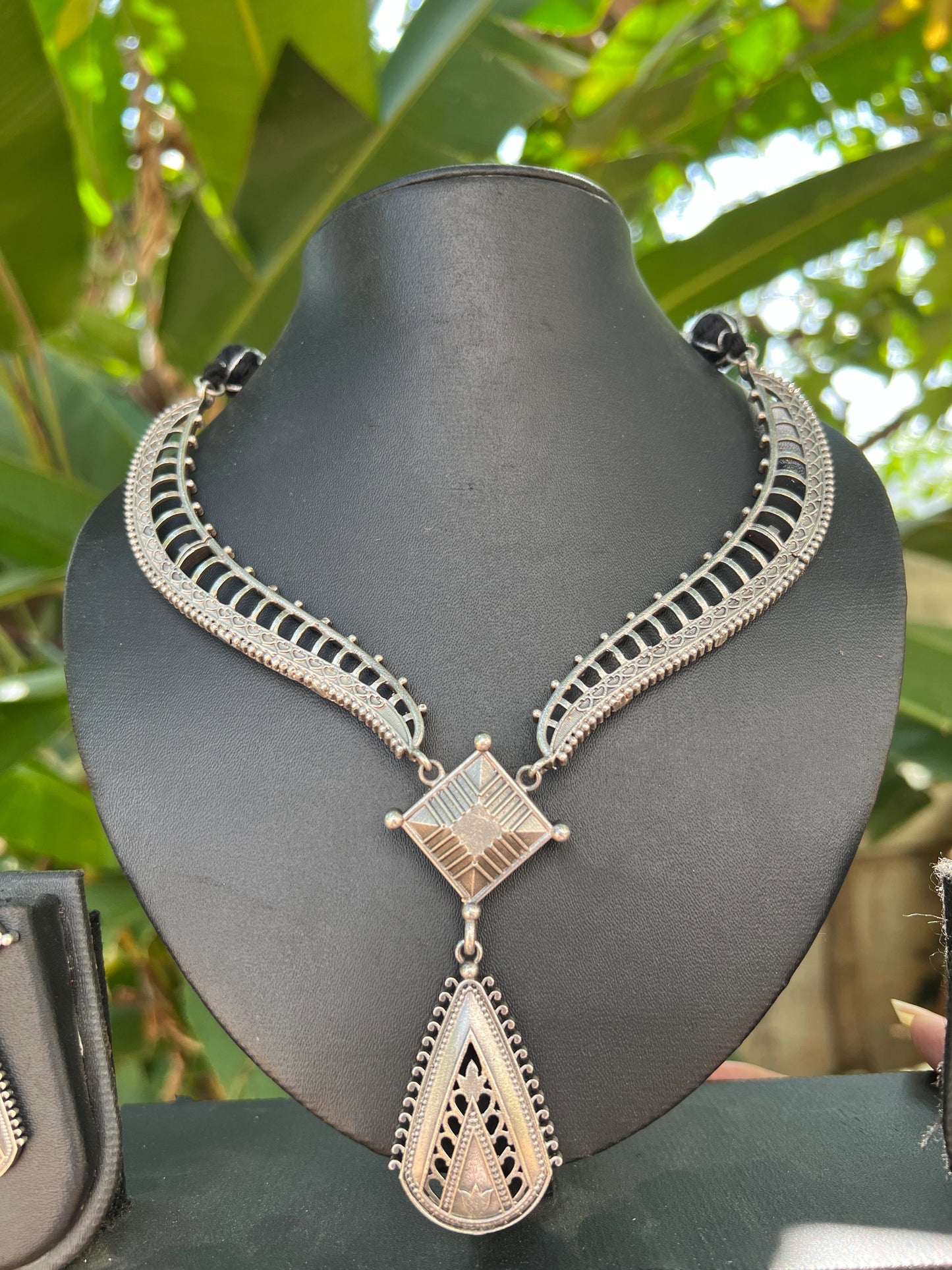 Oxidised semi hasli set