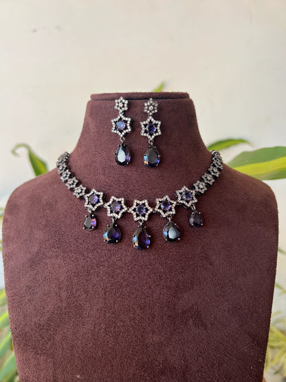 Ad necklace set