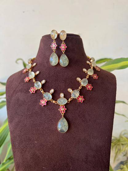 Natural stone kundhan necklace set