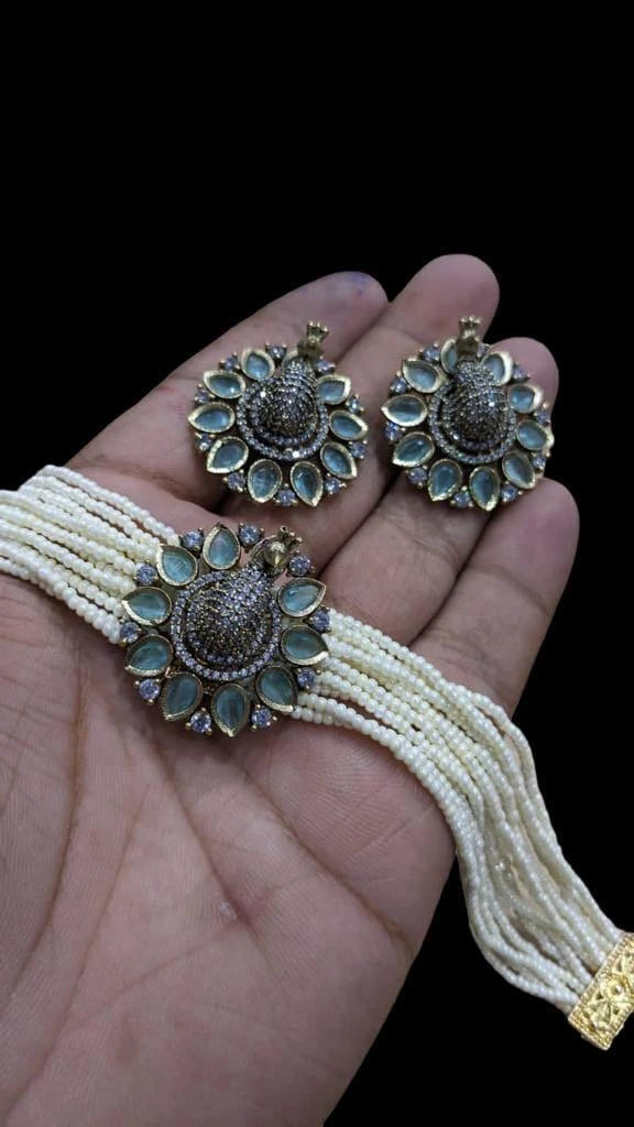 3D Peacock choker set