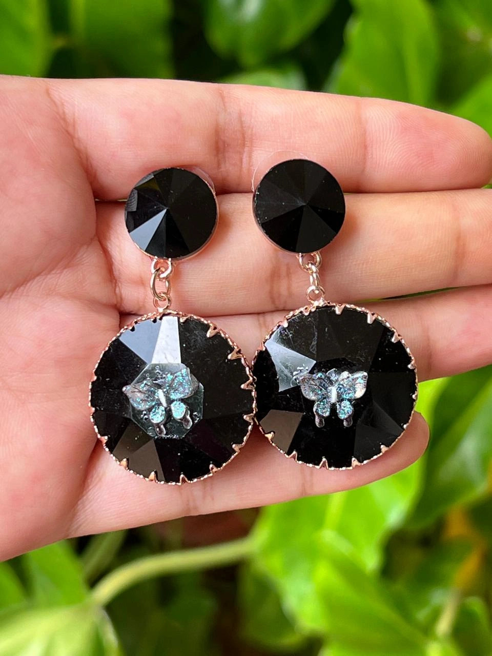 Glass stone earrings