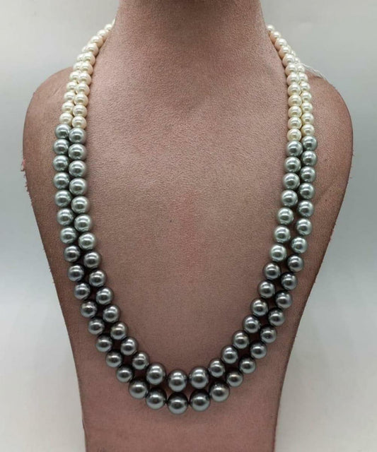 Shell pearl mala