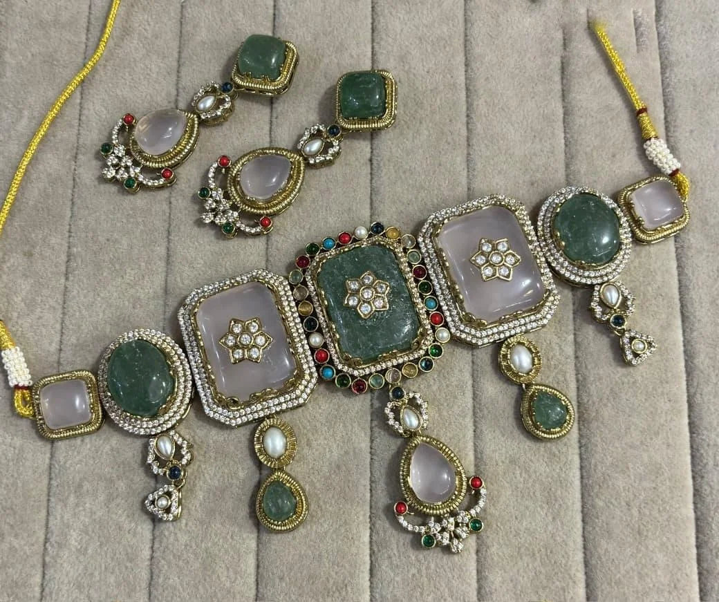 Stone Choker set