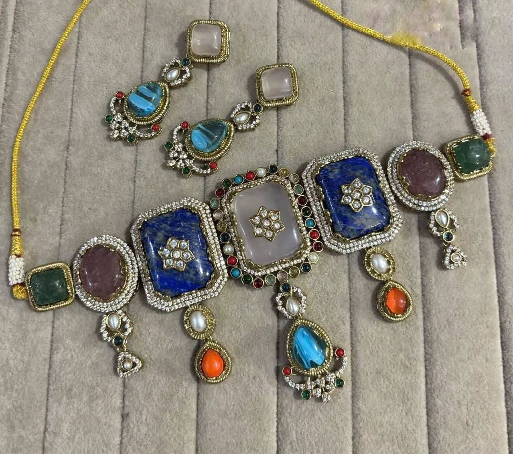 Stone Choker set
