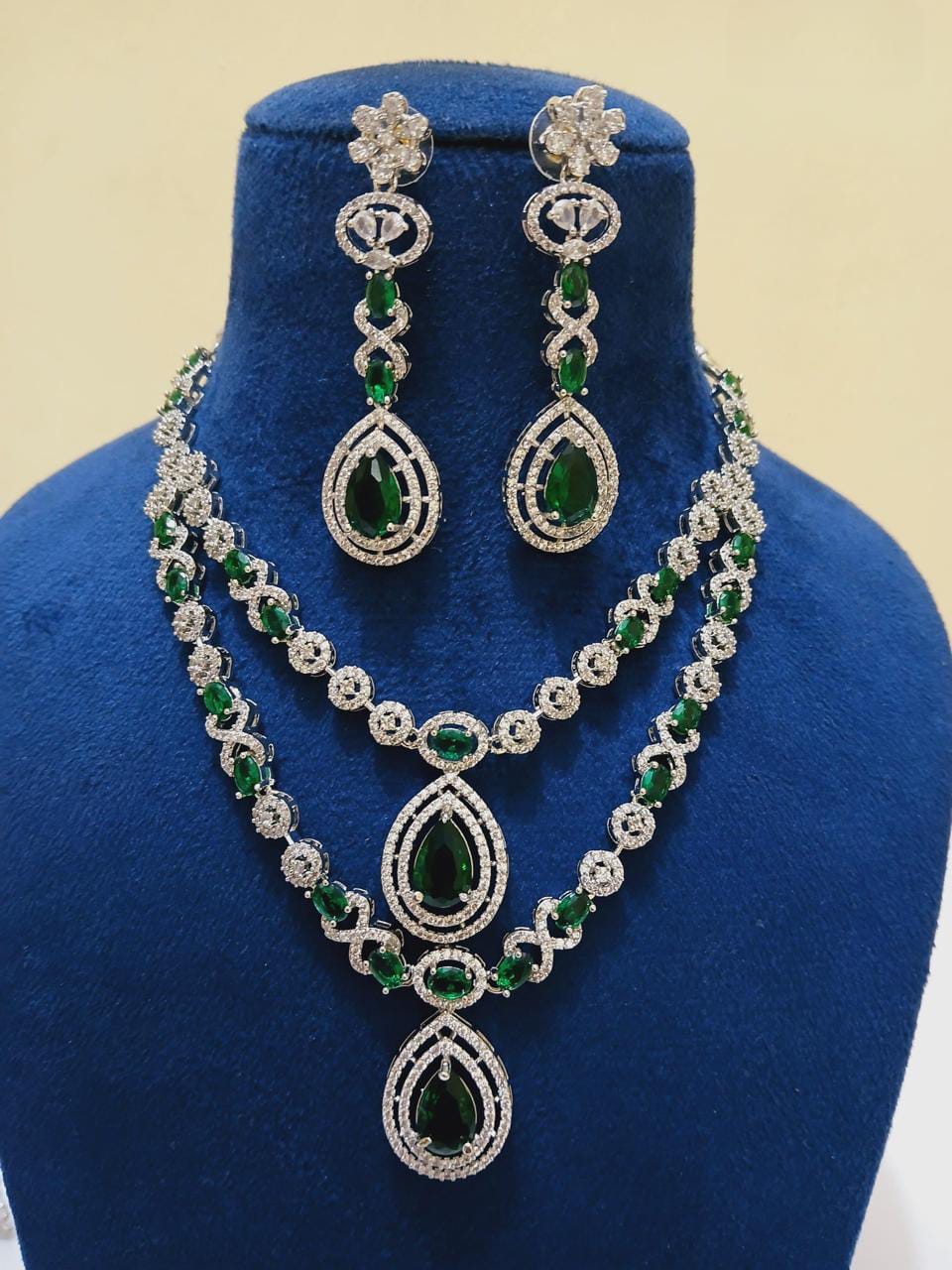 AD multi layer necklace set