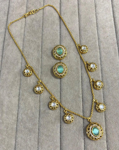Fancy chain set